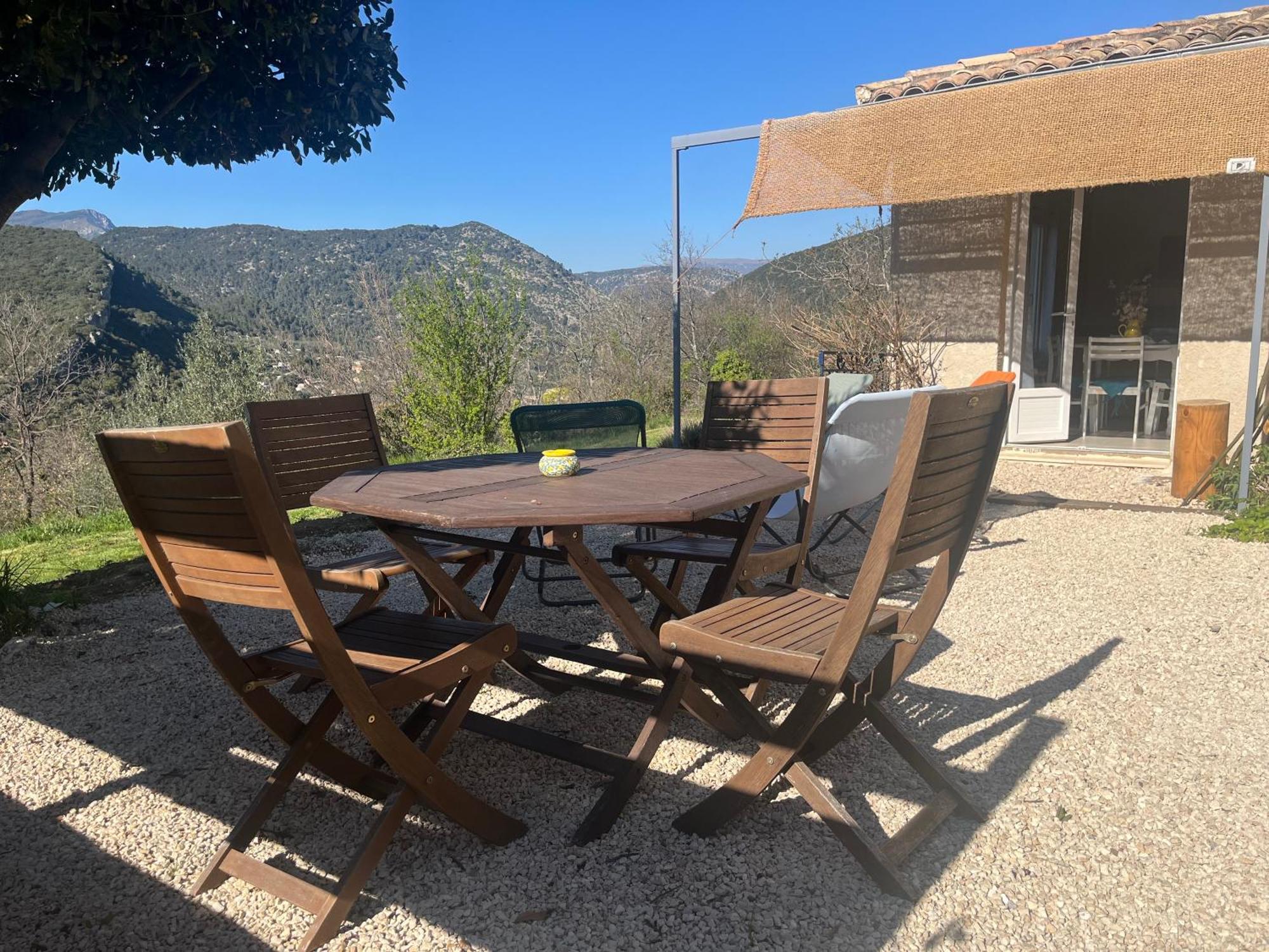 Cabanon Entoure De Montagnes Et D'Oliviers Villa Nyons Exterior foto